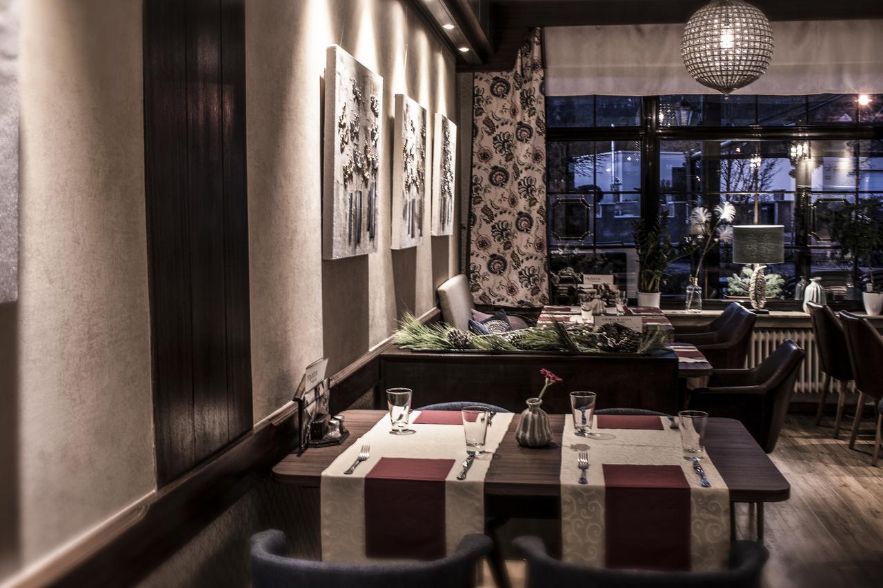 Restaurant Landgasthof Zum Wiesengrund Newel Ngoại thất bức ảnh