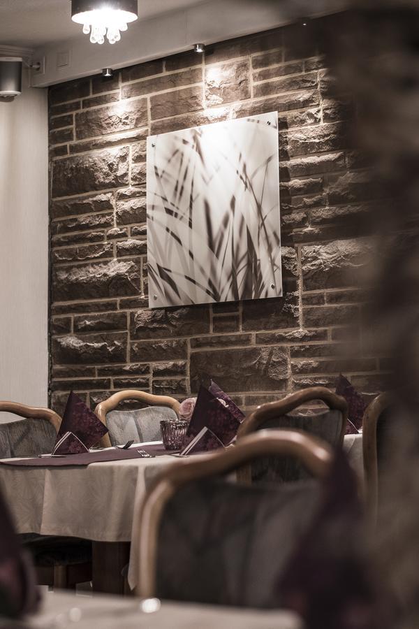 Restaurant Landgasthof Zum Wiesengrund Newel Ngoại thất bức ảnh